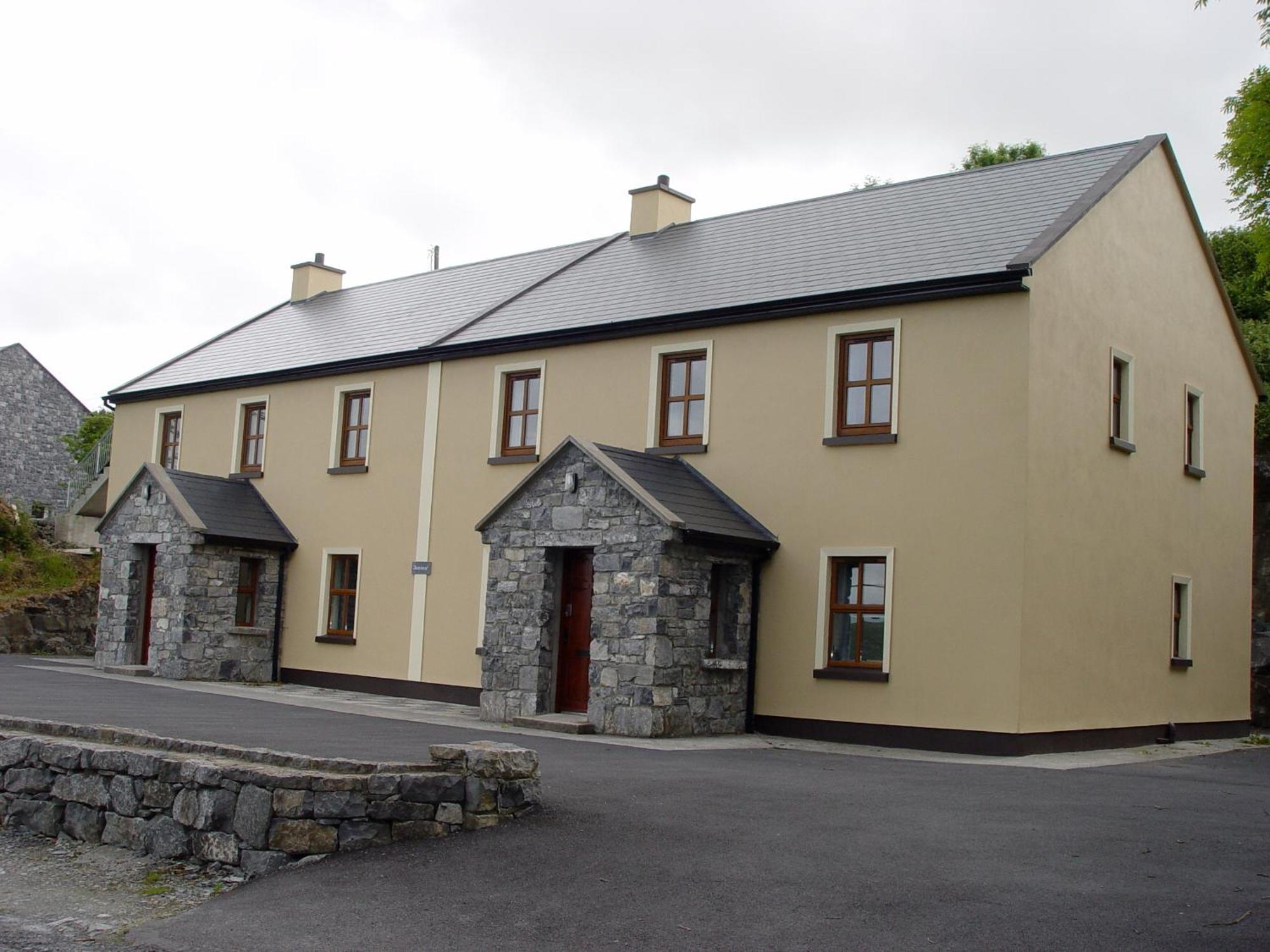 Clare'S Rock Self-Catering Accommodation Carron Exterior photo