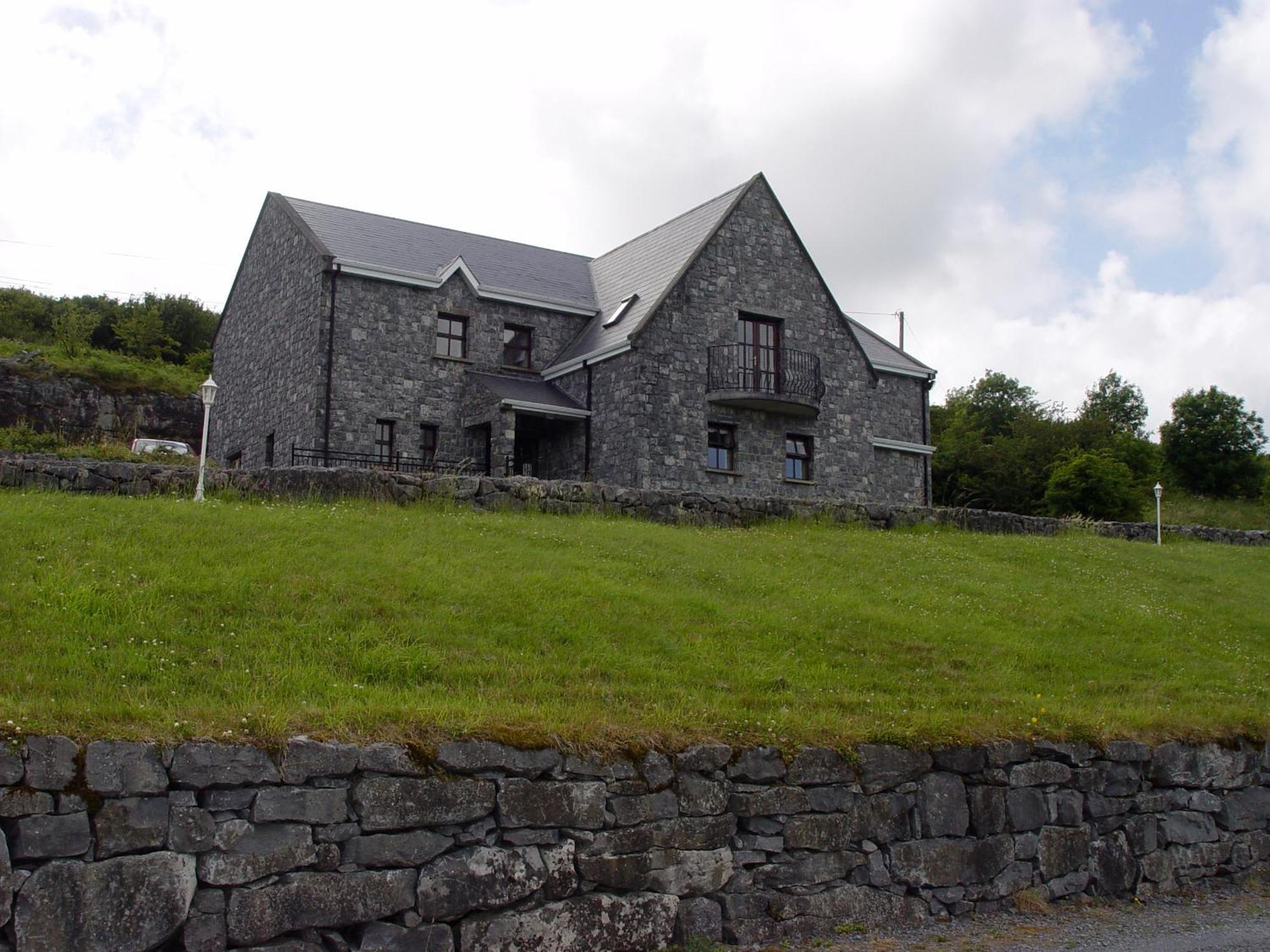 Clare'S Rock Self-Catering Accommodation Carron Exterior photo